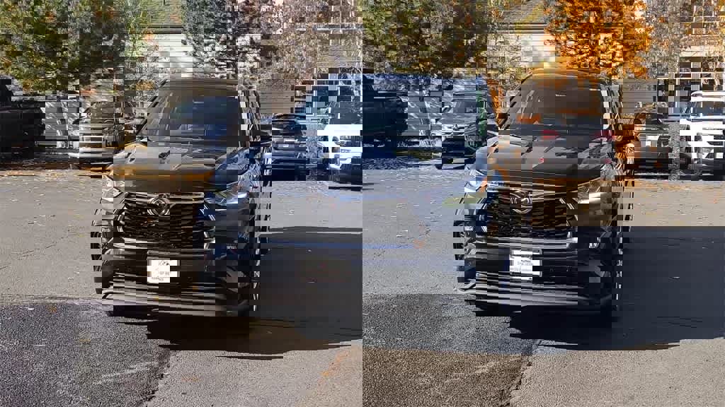 Used 2020 Toyota Highlander Limited image 4