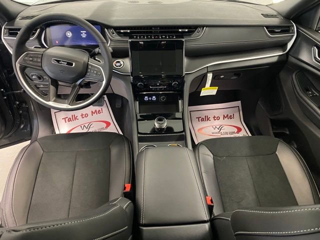 New 2025 Jeep Grand Cherokee L Altitude image 20