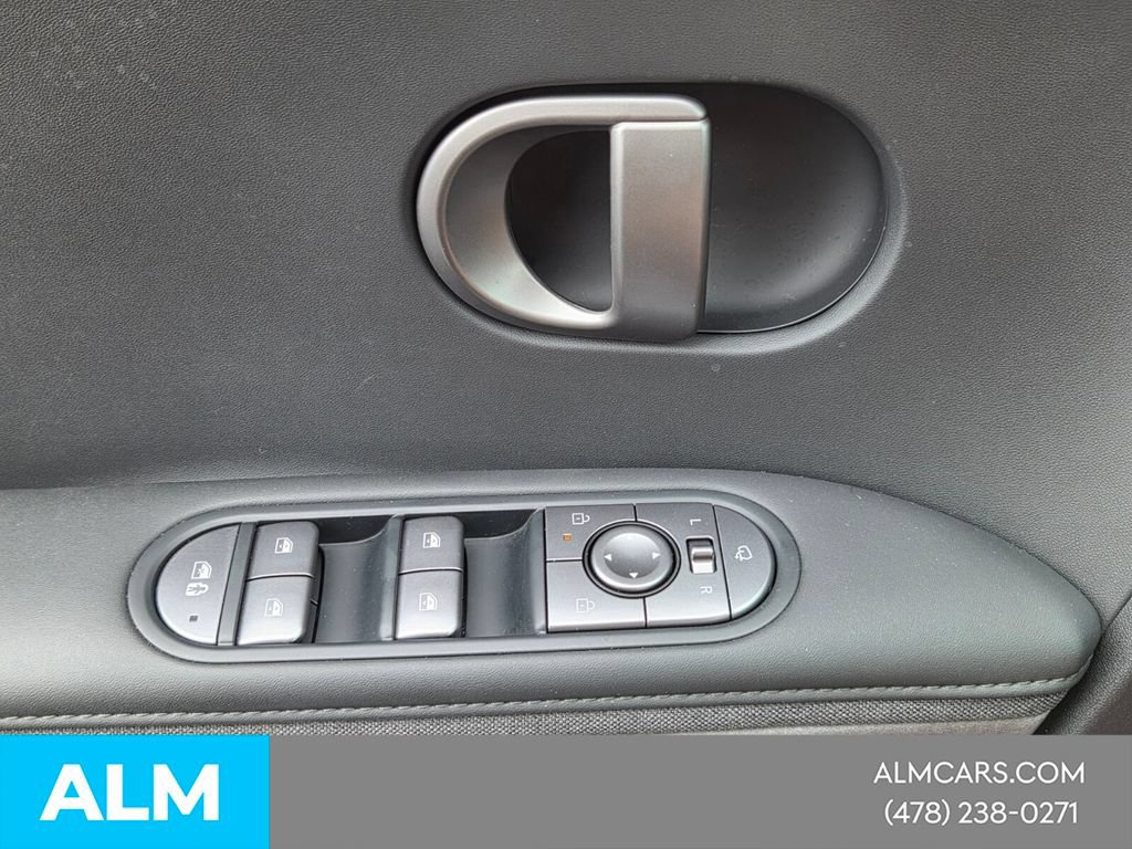 Used 2025 Hyundai Ioniq 5 Limited AWD/4WD image 26