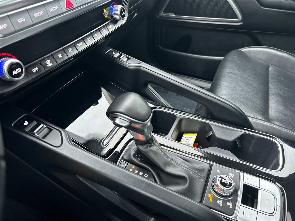 Used 2022 Kia Telluride S image 36