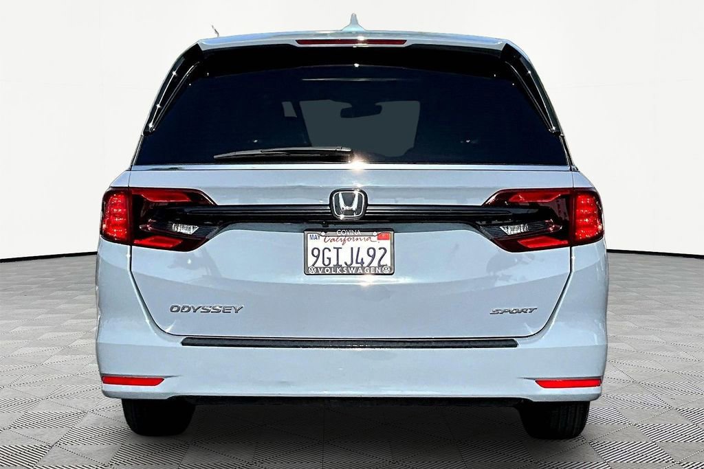 Used 2023 Honda Odyssey Sport image 5