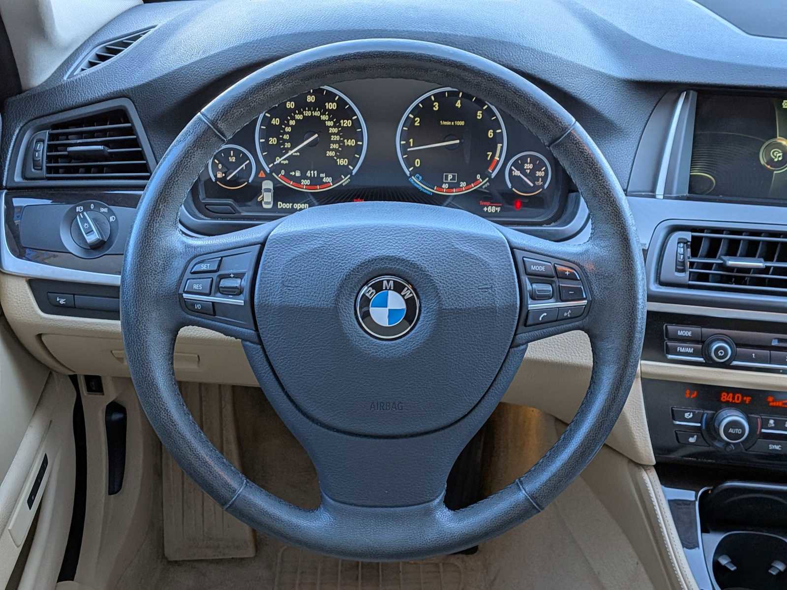 Used 2014 BMW 535i xDrive Sedan AWD/4WD image 33