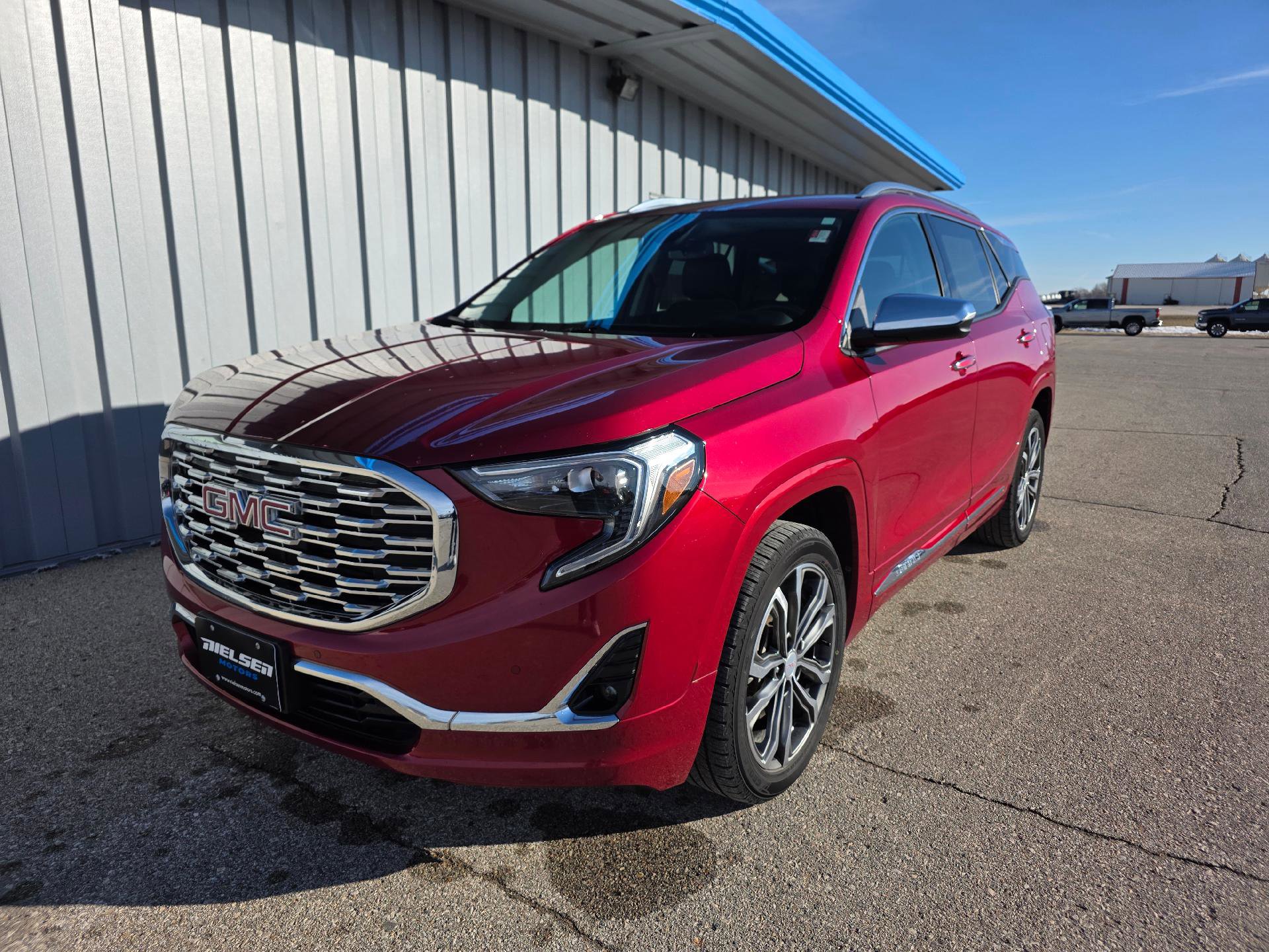 Used 2020 GMC Terrain Denali image 2