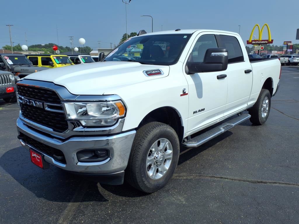 Used 2024 RAM 2500 Big Horn AWD/4WD image 8