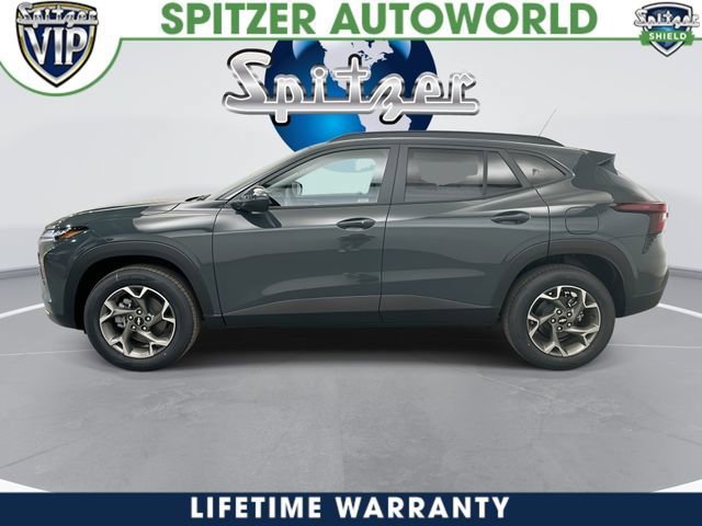 New 2026 Chevrolet Trax LT w/ LT Convenience Package FWD image 5