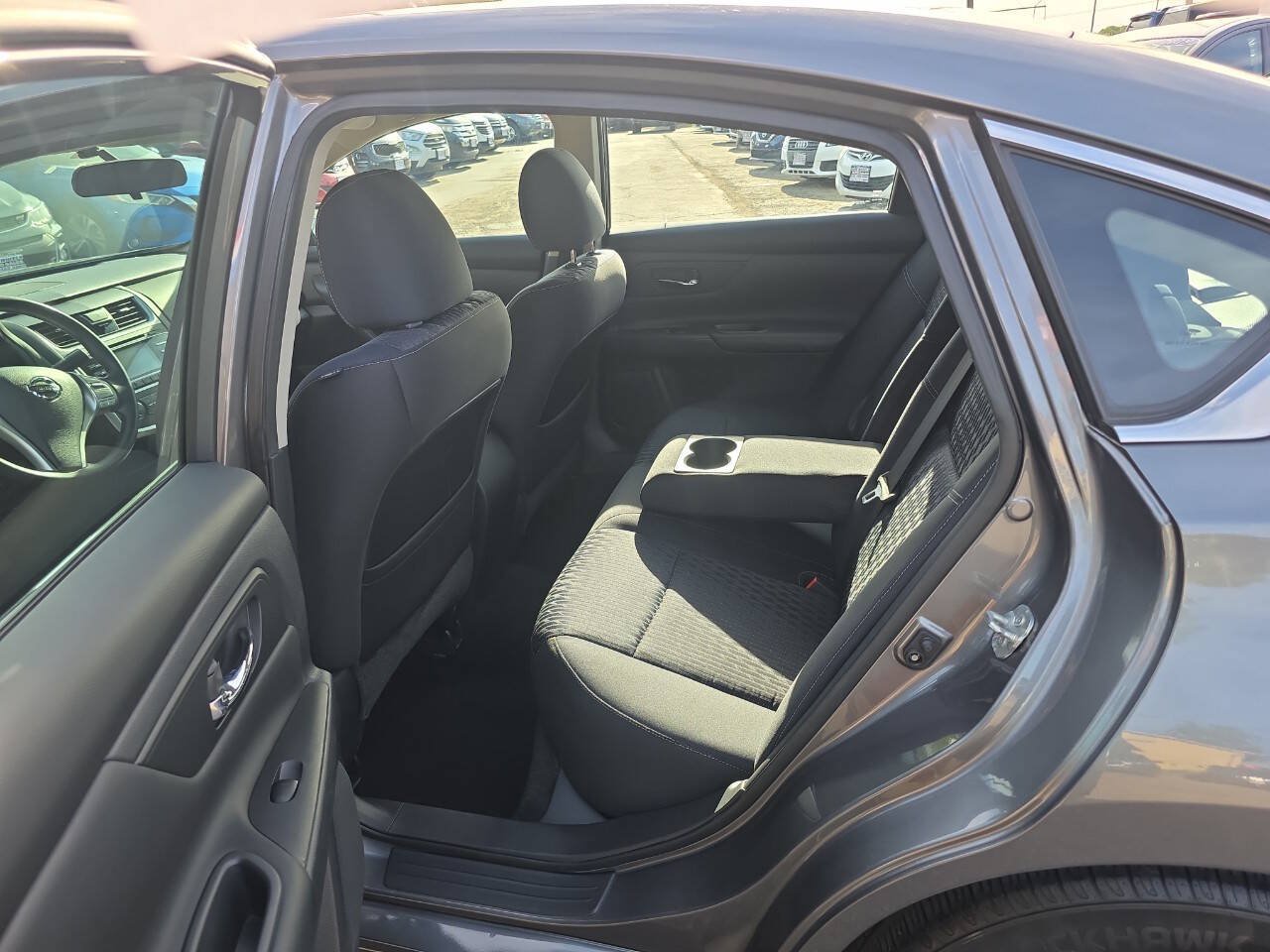 Used 2017 Nissan Altima 2.5 S w/ Power Driver Seat Package FWD image 11