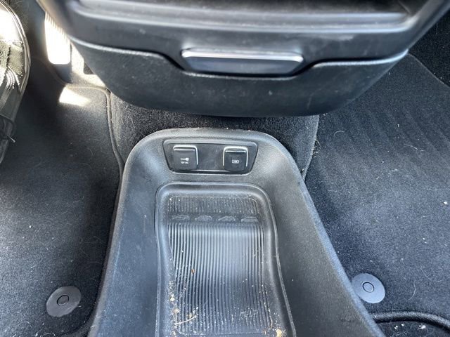 Used 2018 Chrysler Pacifica Touring-L w/ S Appearance Package FWD image 24