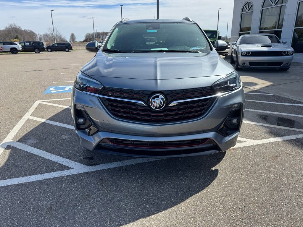 Used 2020 Buick Encore GX Essence w/ Sport Touring Package AWD/4WD image 4