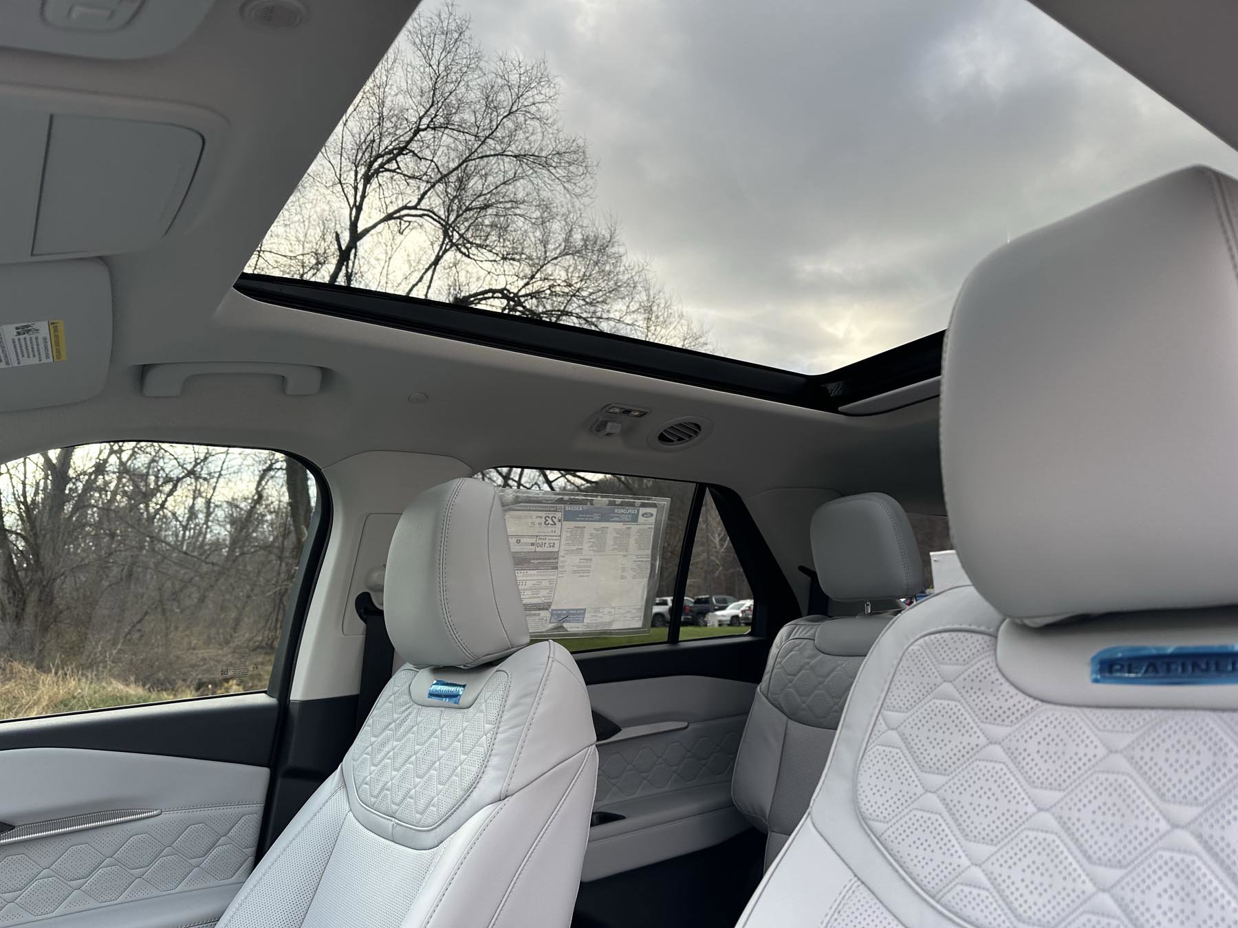 New 2026 Ford Explorer Platinum w/ LUX Leather Package image 34