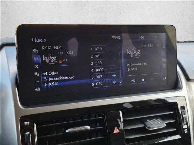 Used 2022 Lexus GX 460 Premium w/ Premium Package AWD/4WD image 14