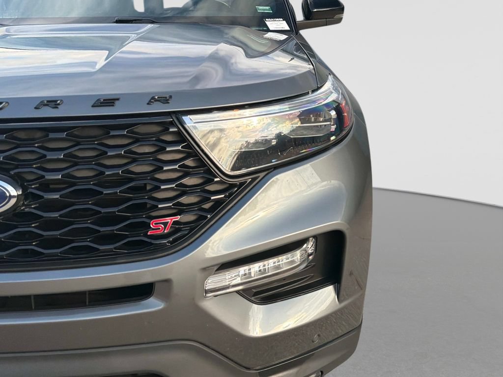 Used 2024 Ford Explorer ST w/ Equipment Group 401A AWD/4WD image 11