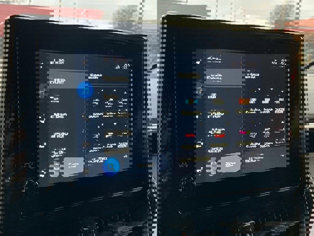 Used 2025 Toyota Corolla SE image 23