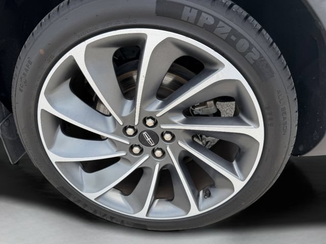 Used 2023 Lincoln Nautilus Reserve w/ Equipment Group 202A AWD/4WD image 34