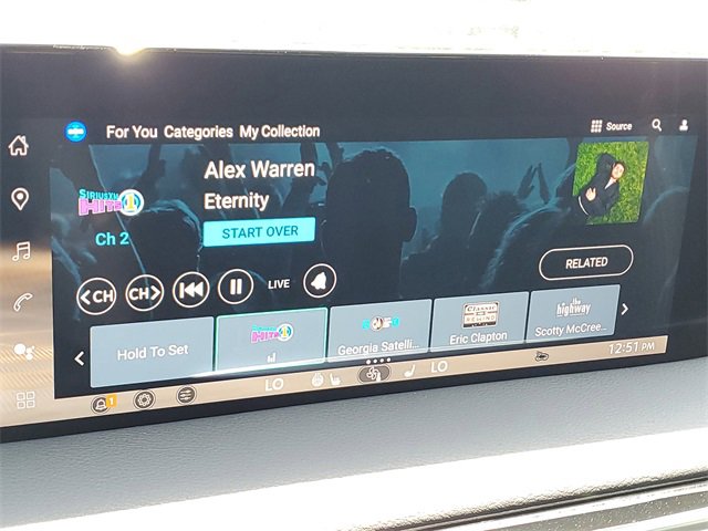 New 2025 Nissan Armada SL w/ Captain's Chari Seat Package image 15