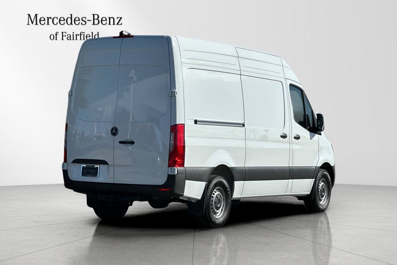 Used 2026 Mercedes-Benz Sprinter 2500 image 2