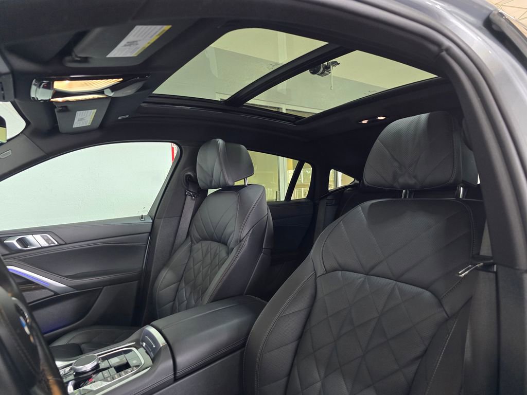 Used 2024 BMW X6 xDrive40i image 23
