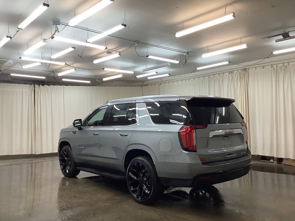 Used 2024 GMC Yukon SLE w/ Gmc Pro Safety Plus Package image 10