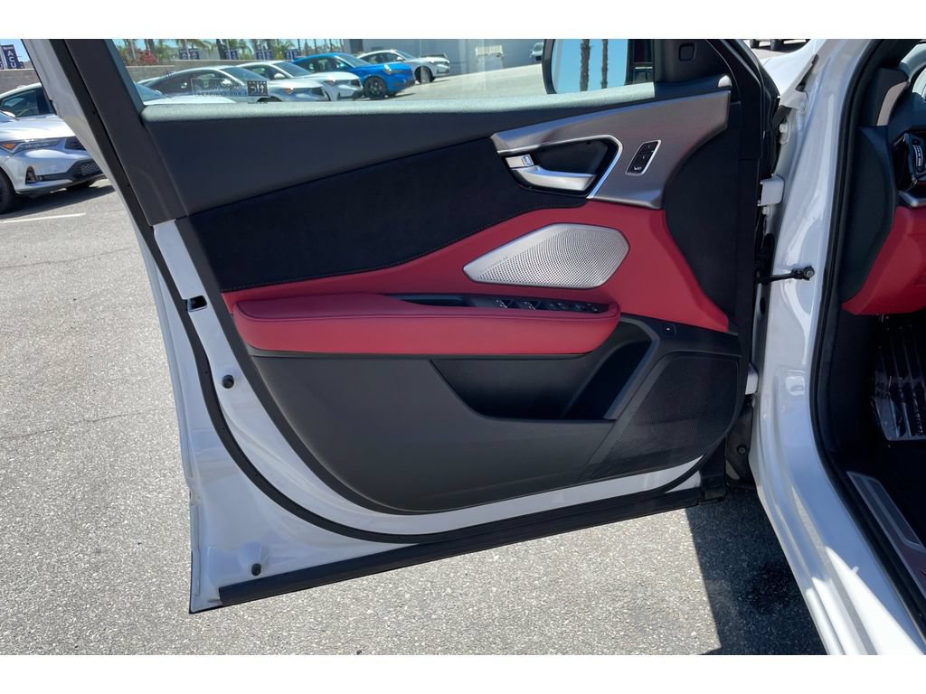 Certified 2025 Acura RDX w/ Advance Package AWD/4WD image 10