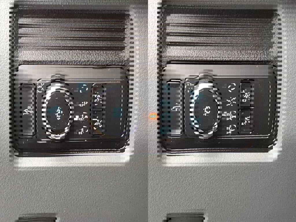 Used 2024 Ford F250 XLT w/ FX4 Off-Road Package image 15