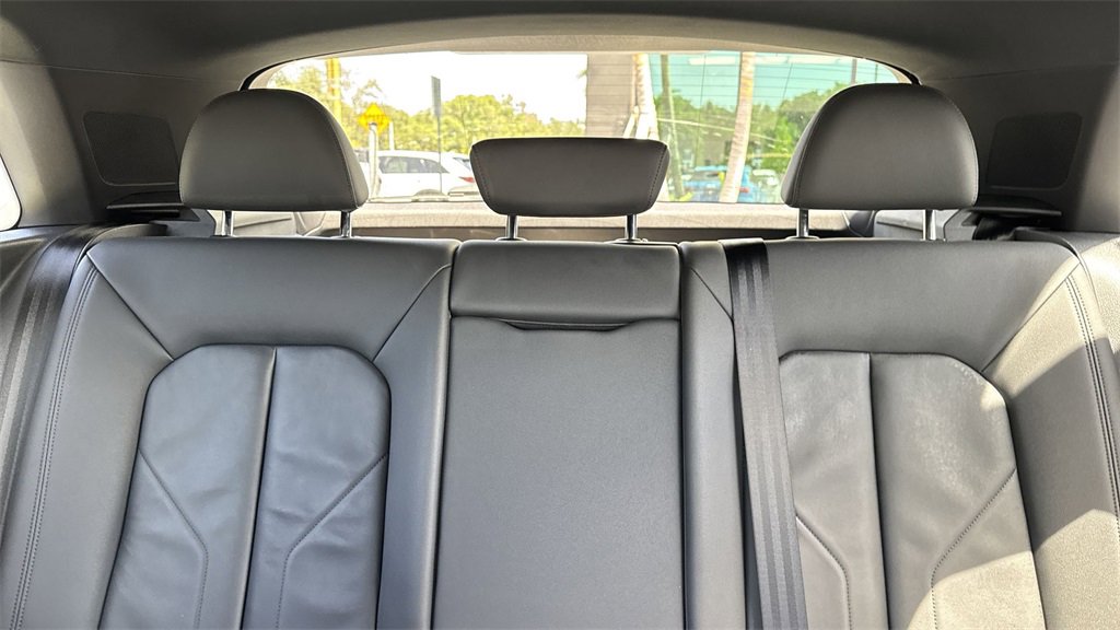 Used 2022 Audi Q3 2.0T Premium w/ Convenience Package image 19