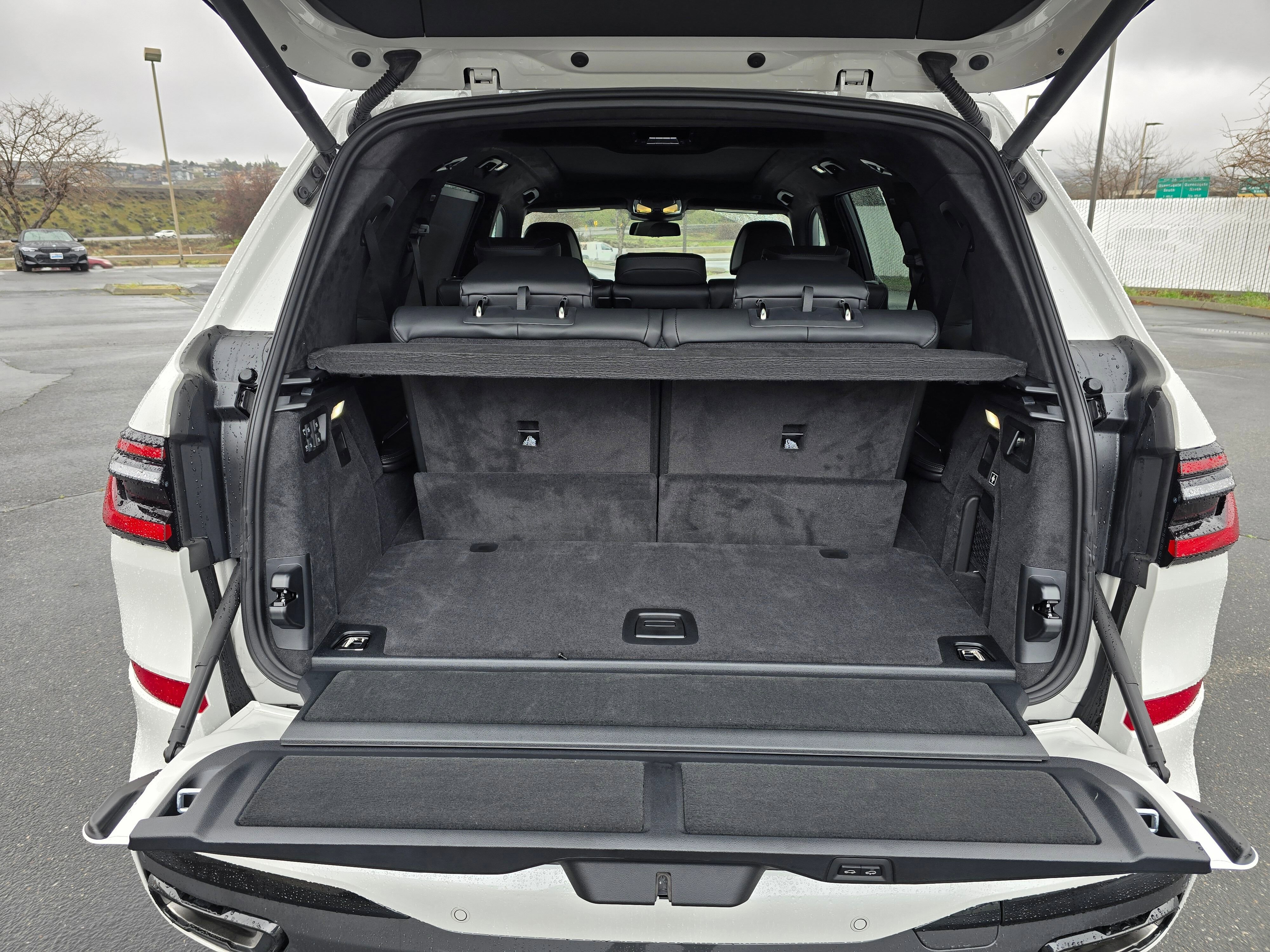 New 2026 BMW X7 xDrive40i w/ M Sport Package image 62