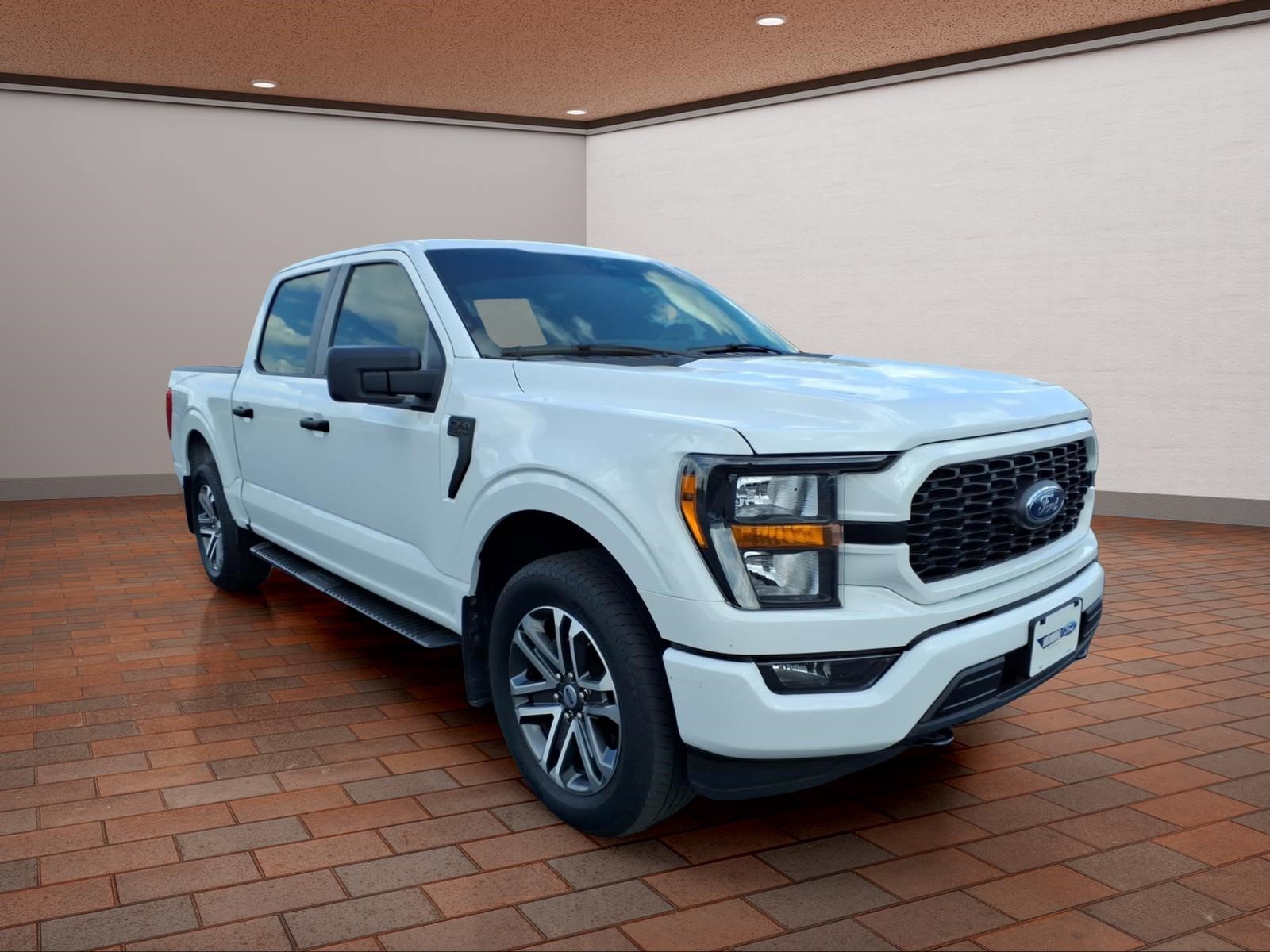 Used 2023 Ford F150 XL w/ STX Appearance Package AWD/4WD video 2