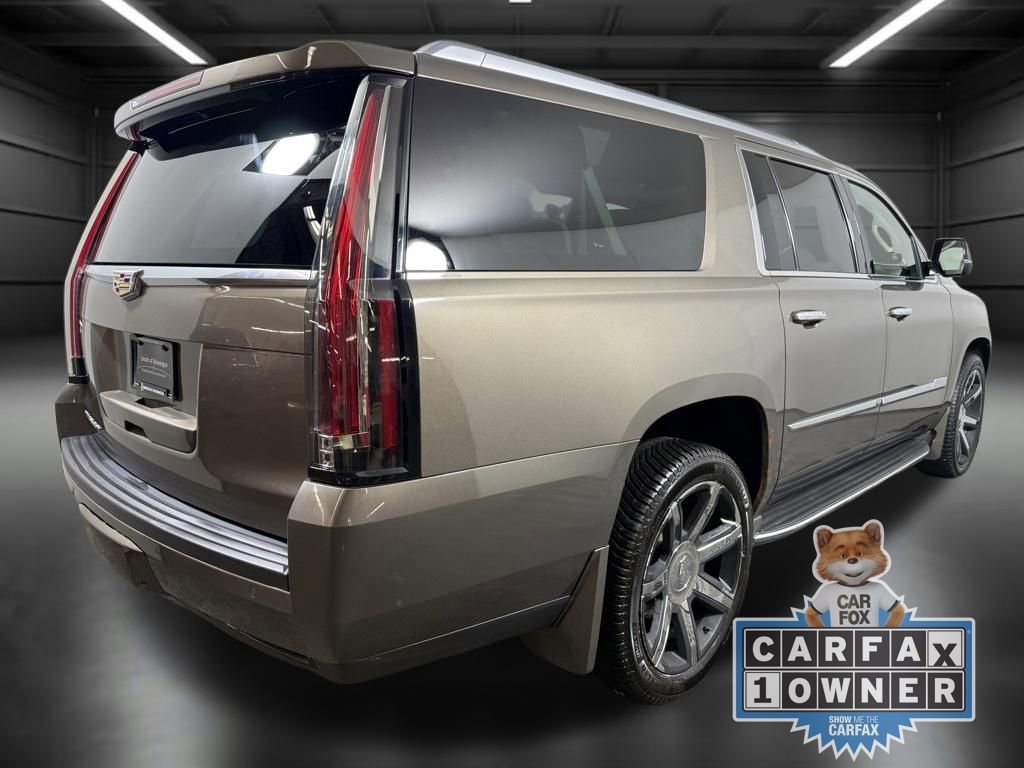 Used 2015 Cadillac Escalade ESV Luxury image 4