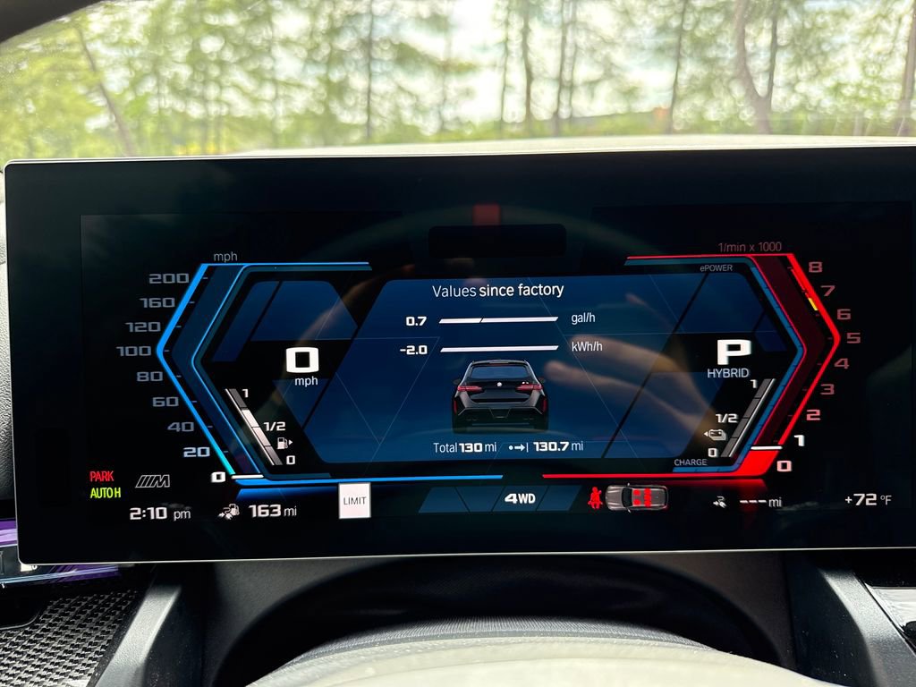 New 2026 BMW M5 Touring AWD/4WD image 14