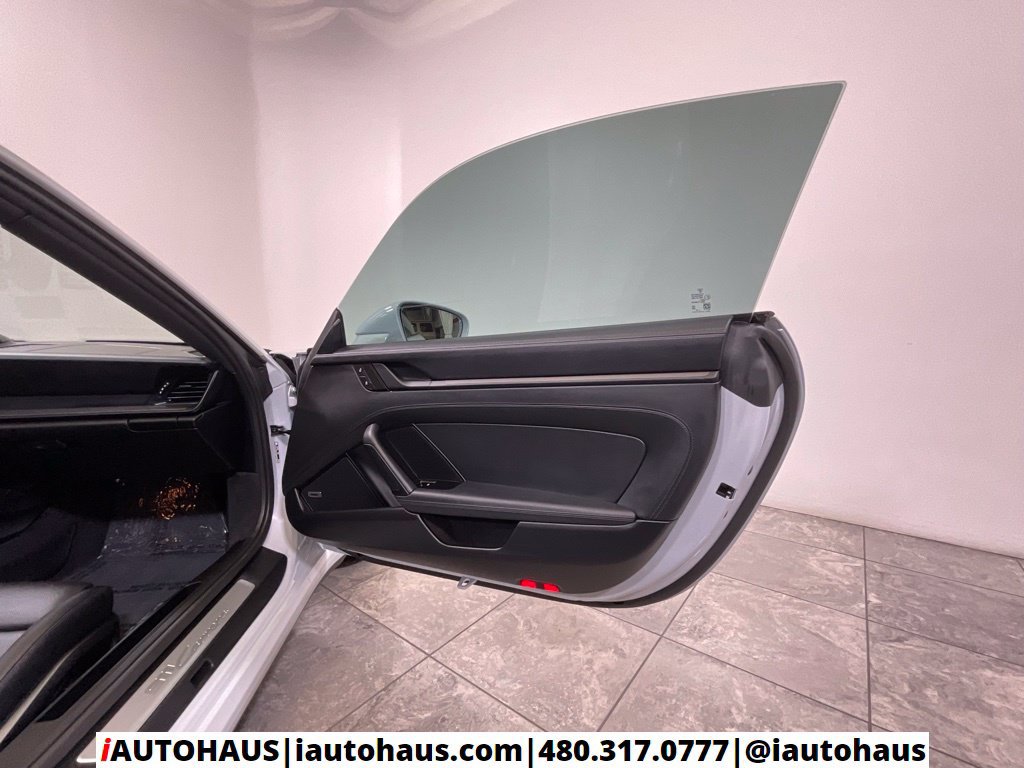 Used 2026 Porsche 911 Carrera w/ Premium Package RWD image 57
