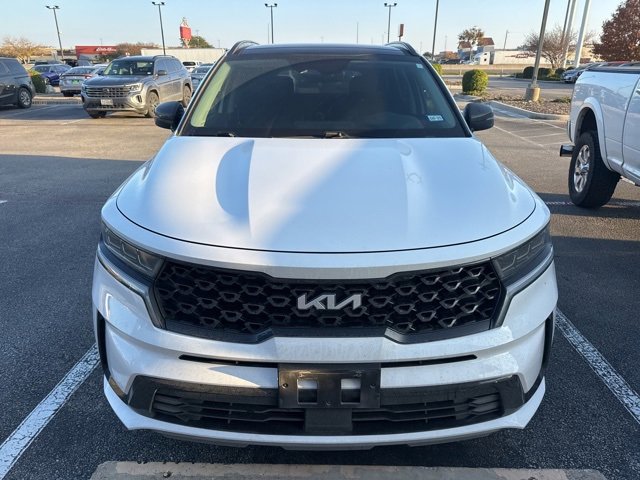 Used 2022 Kia Sorento SX image 2