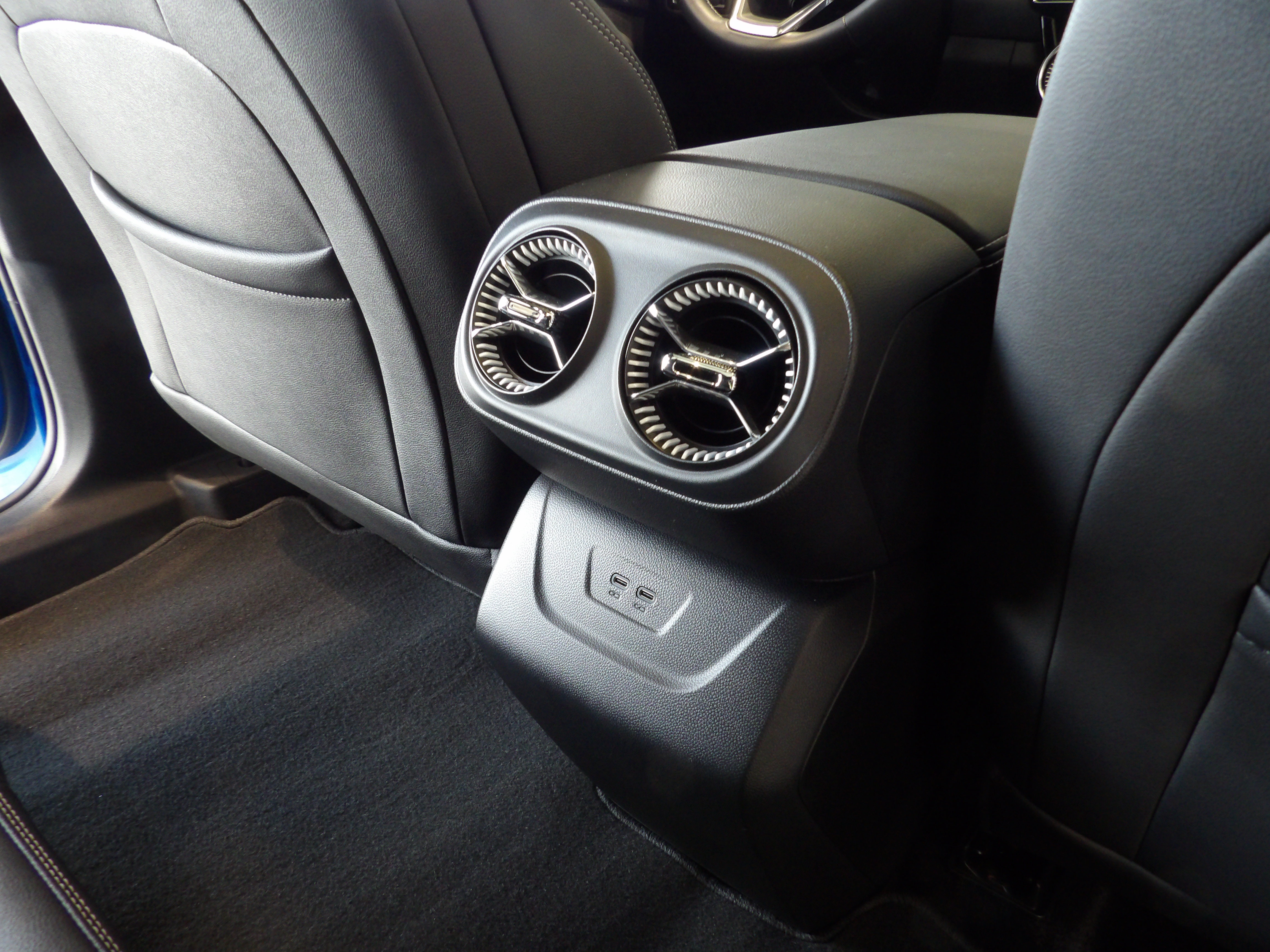 Used 2024 Chevrolet Blazer EV LT AWD/4WD image 24