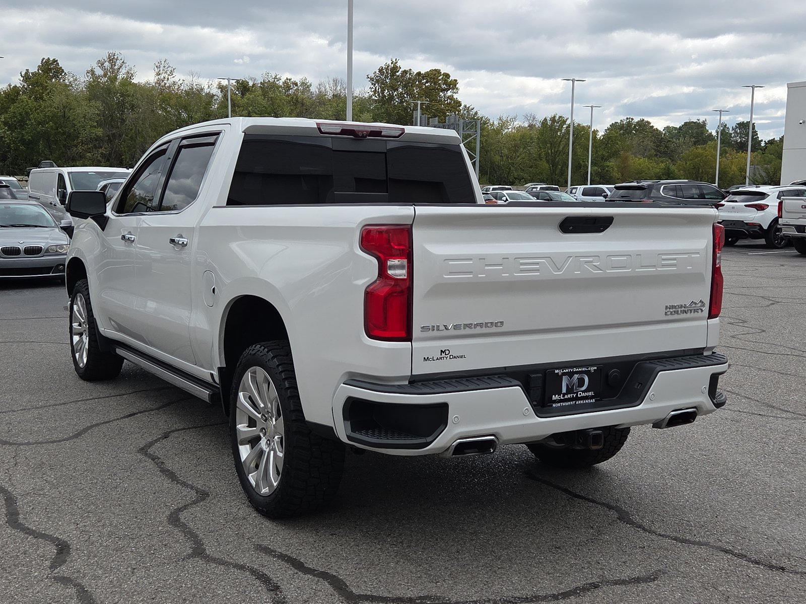 Certified 2021 Chevrolet Silverado 1500 High Country w/ Technology Package AWD/4WD image 13