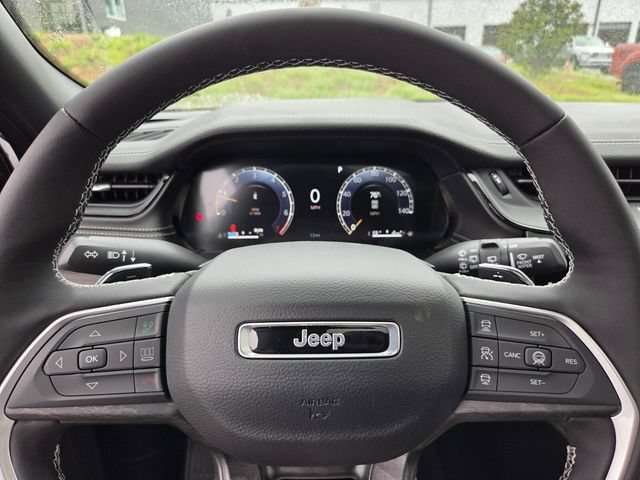 New 2026 Jeep Grand Cherokee Altitude RWD image 25