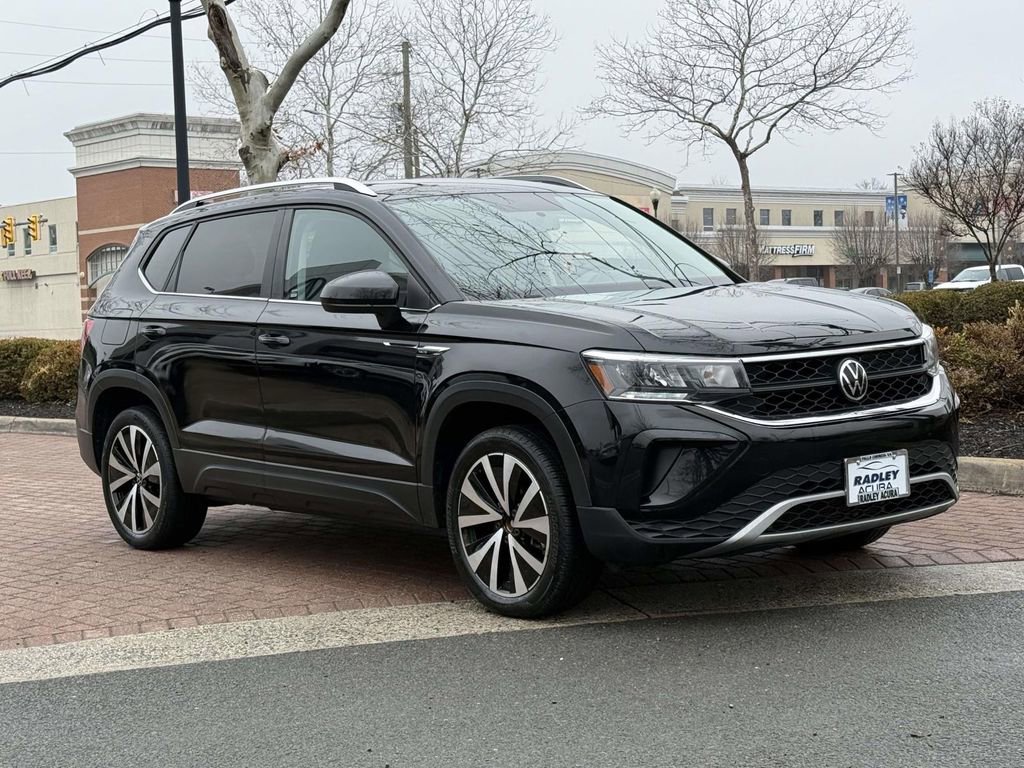 Used 2022 Volkswagen Taos SE