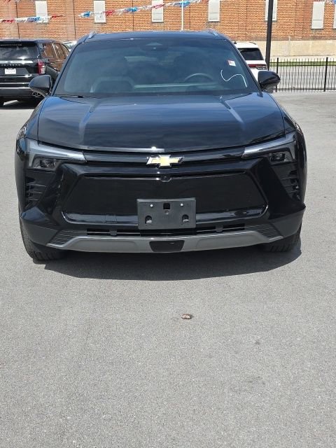Used 2024 Chevrolet Blazer EV LT image 3