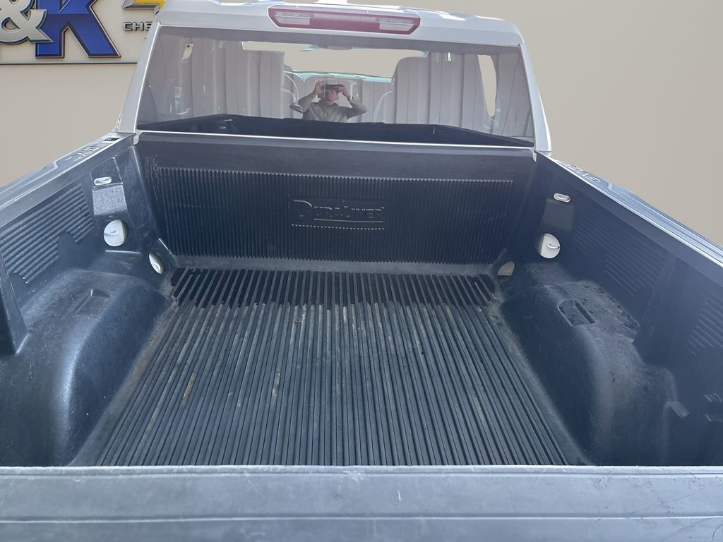 Used 2025 GMC Sierra 1500 Pro w/ Pro Value Package image 24
