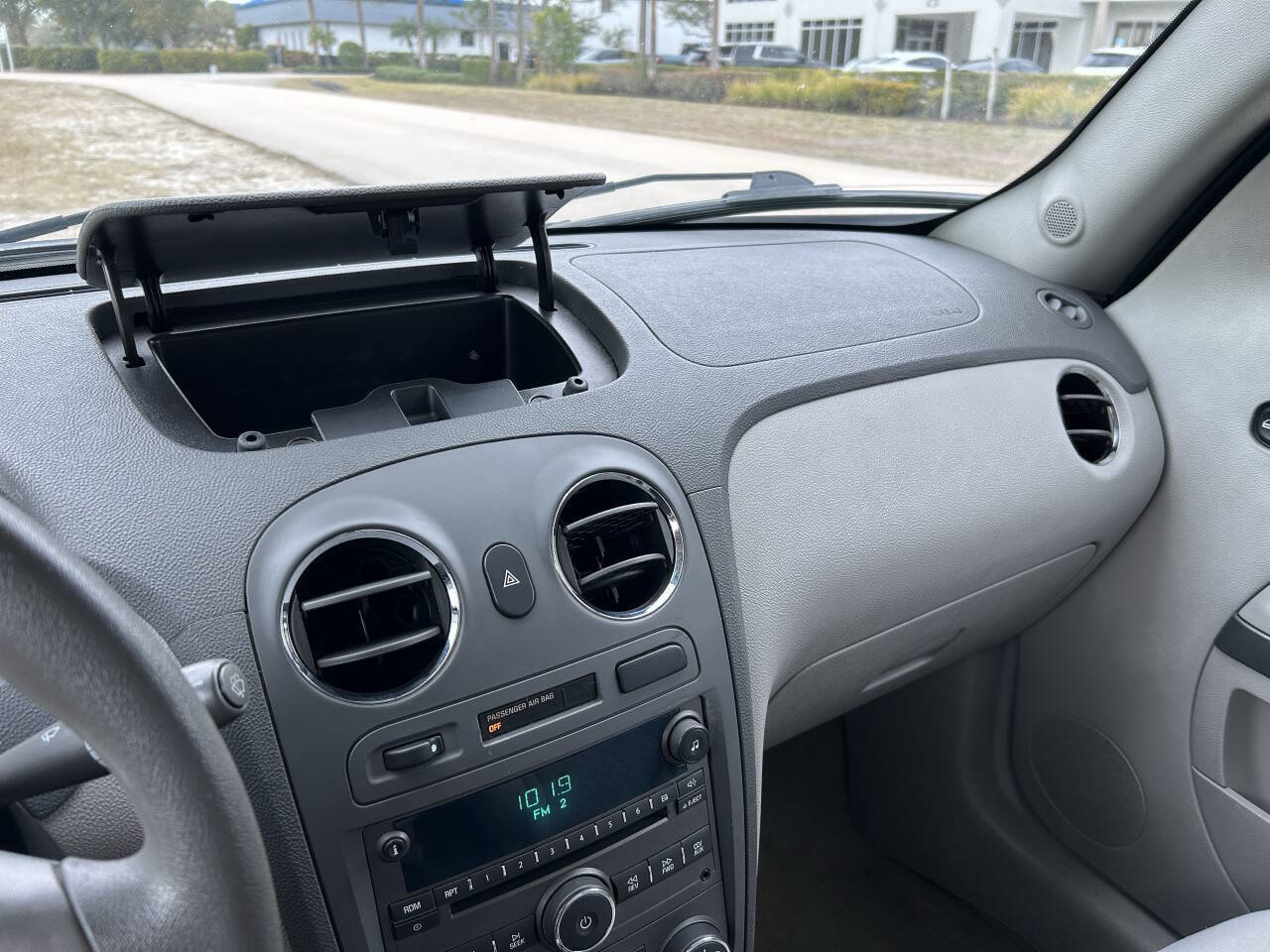 Used 2007 Chevrolet HHR LS image 17