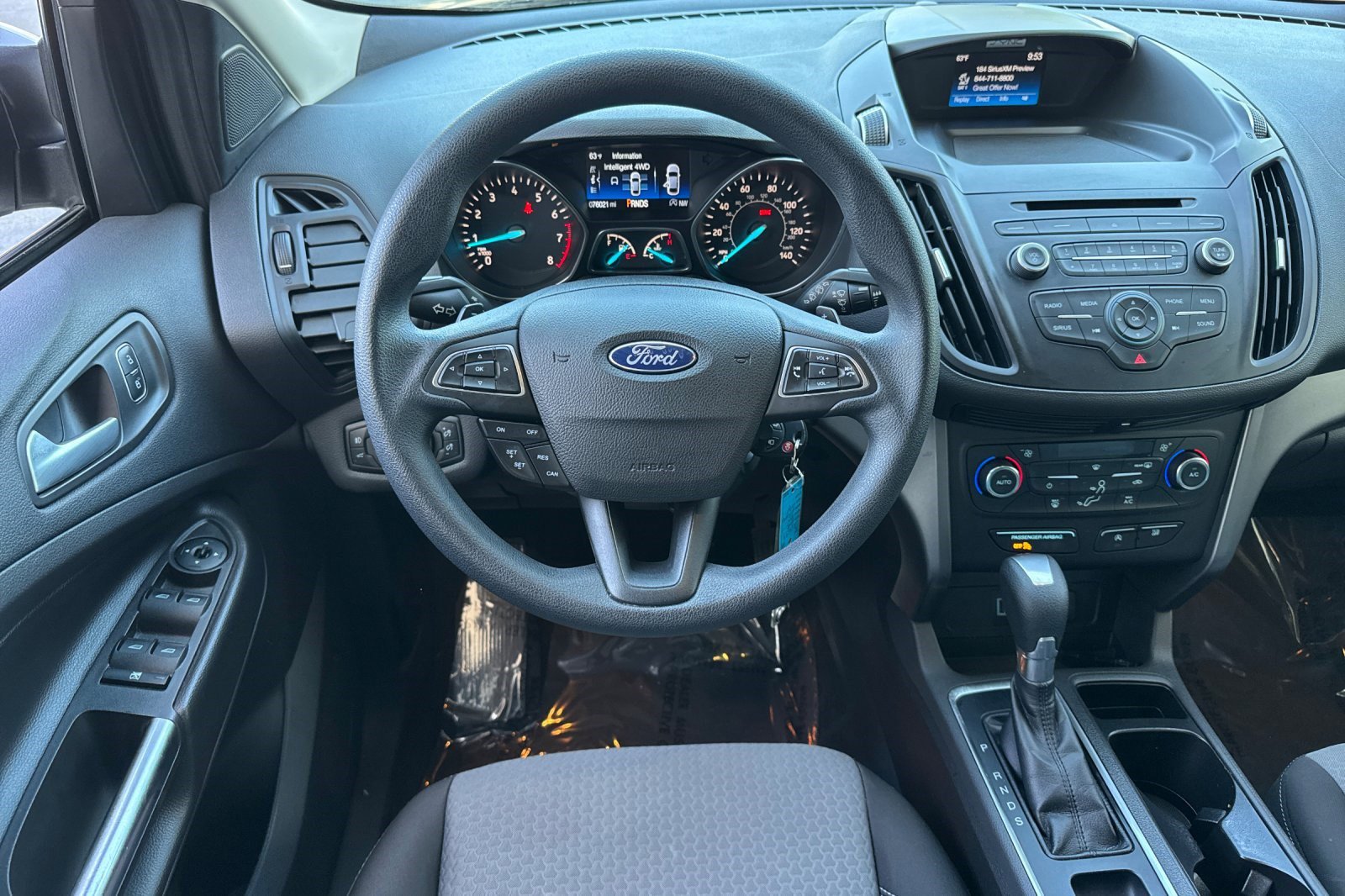 Used 2017 Ford Escape SE image 27