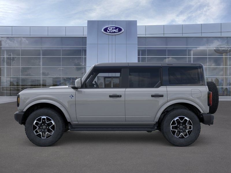 New 2026 Ford Bronco Outer Banks image 7