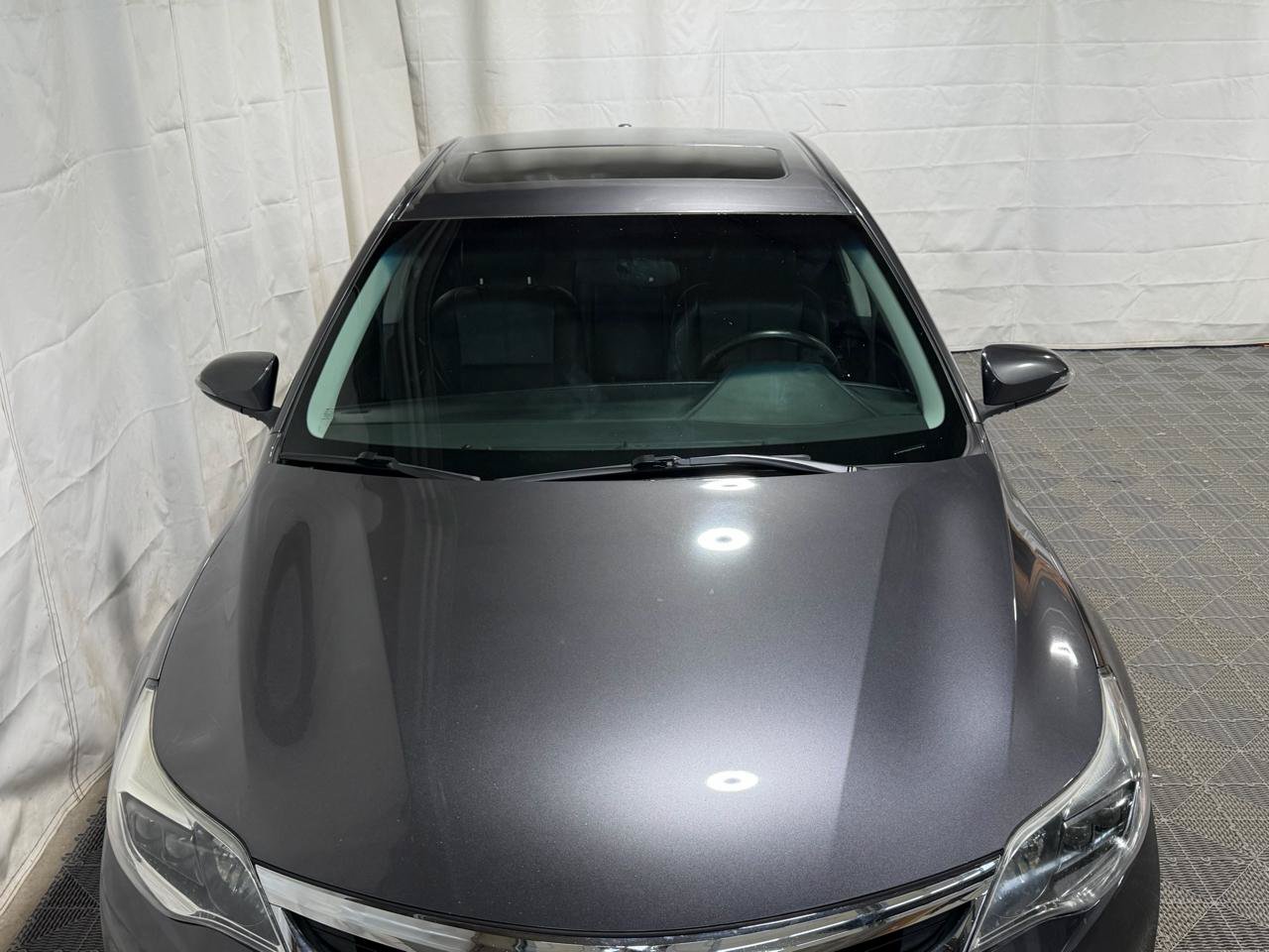 Used 2014 Toyota Avalon XLE Touring FWD image 3
