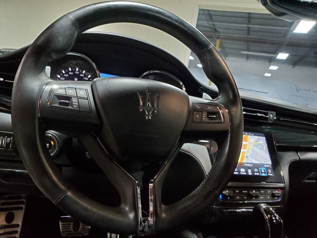 Used 2018 Maserati Quattroporte S GranSport Q4 AWD/4WD image 26