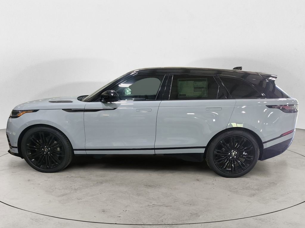 New 2026 Land Rover Range Rover Velar Dynamic SE image 2