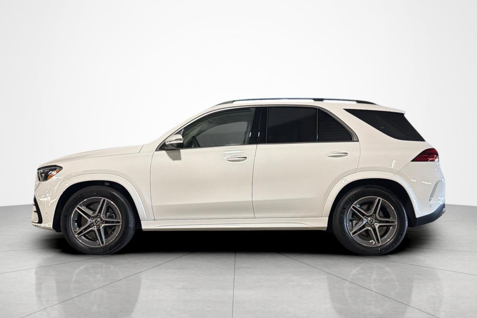 New 2026 Mercedes-Benz GLE 450 4MATIC image 2