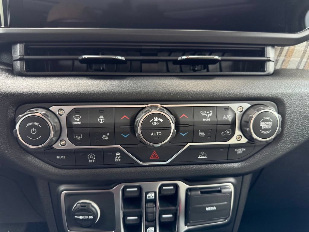 New 2026 Jeep Wrangler Unlimited Sport AWD/4WD image 25