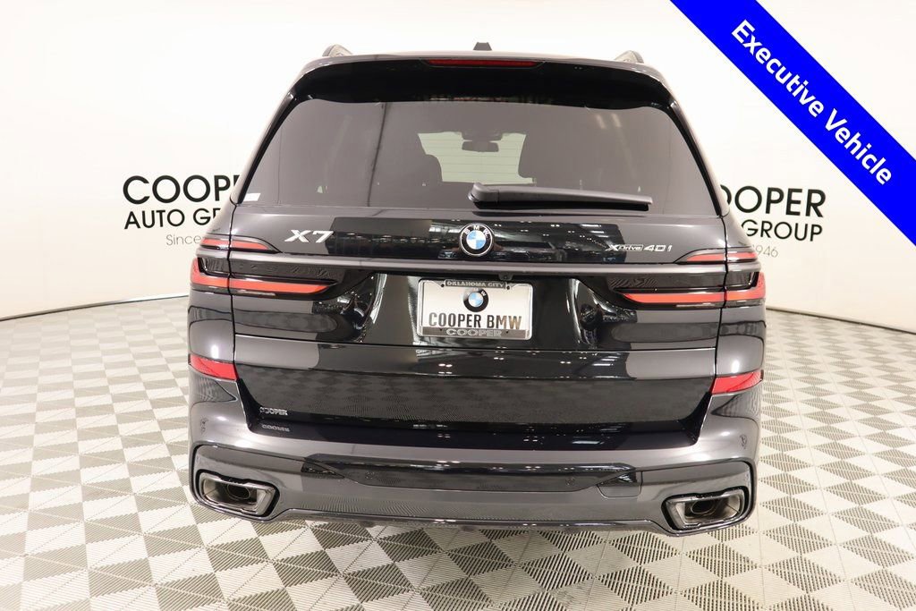 New 2026 BMW X7 xDrive40i w/ M Sport Package image 24