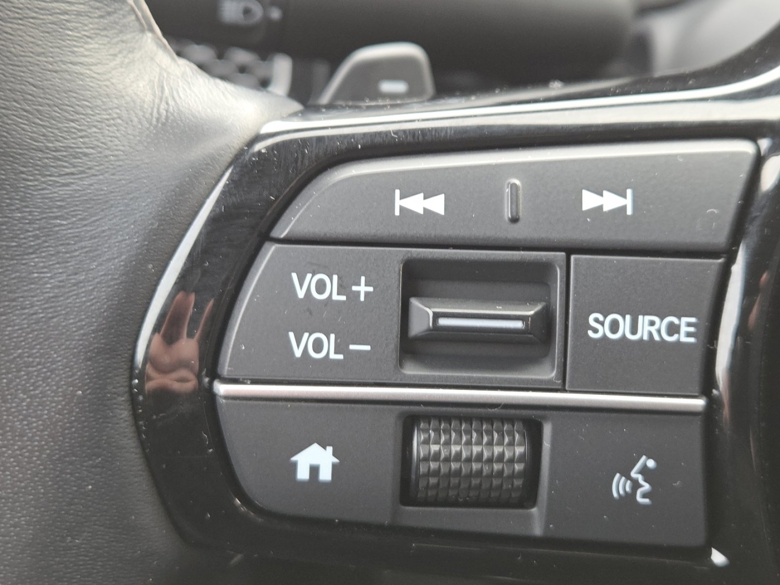 Used 2023 Honda Civic Sport image 30