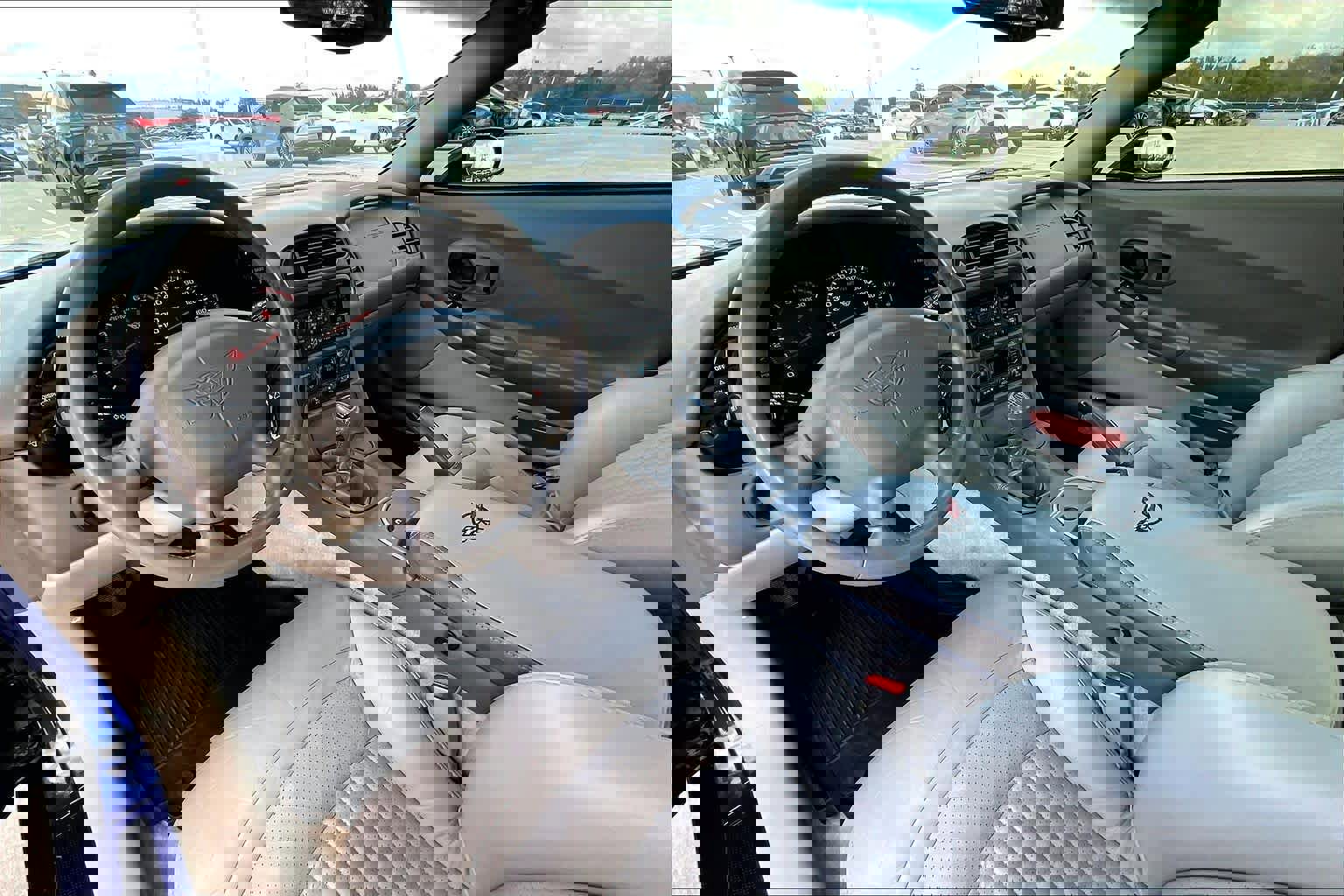 Used 2004 Chevrolet Corvette Coupe w/ Preferred Equipment Group image 12