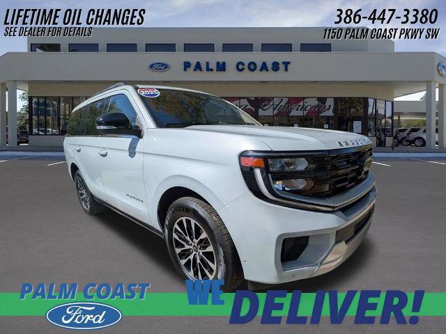 Certified 2025 Ford Expedition Platinum AWD/4WD image 1