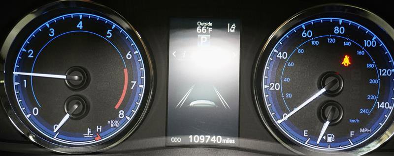 Used 2017 Toyota Corolla SE w/ Body Protection Package image 13