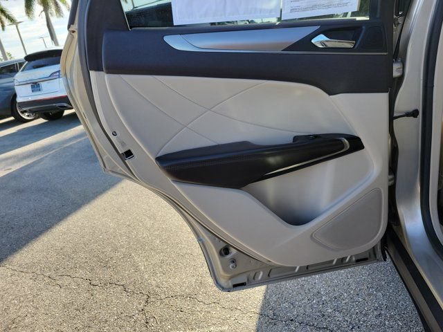 Used 2017 Lincoln MKC Premiere AWD/4WD image 15